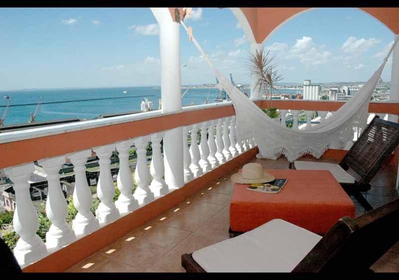 Bed & Breakfast Villa Carmo ซัลวาดอร์ ภายนอก รูปภาพ